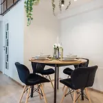 Chic 3br Heart Of District 7- Gem Apartmán Budapešť