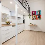 Chic 3br Heart Of District 7- Gem Apartmán *