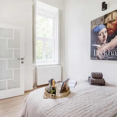 דירה Chic 3br Heart Of District 7- Gem