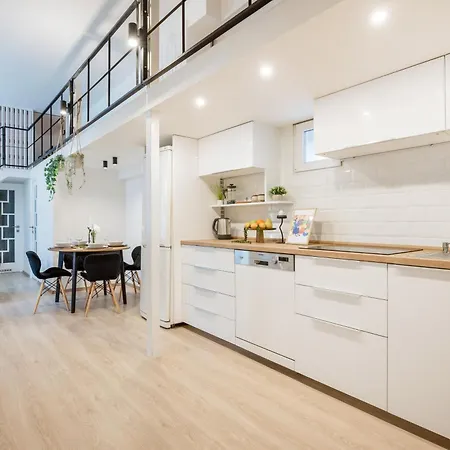 דירה Chic 3br Heart Of District 7- Gem *
