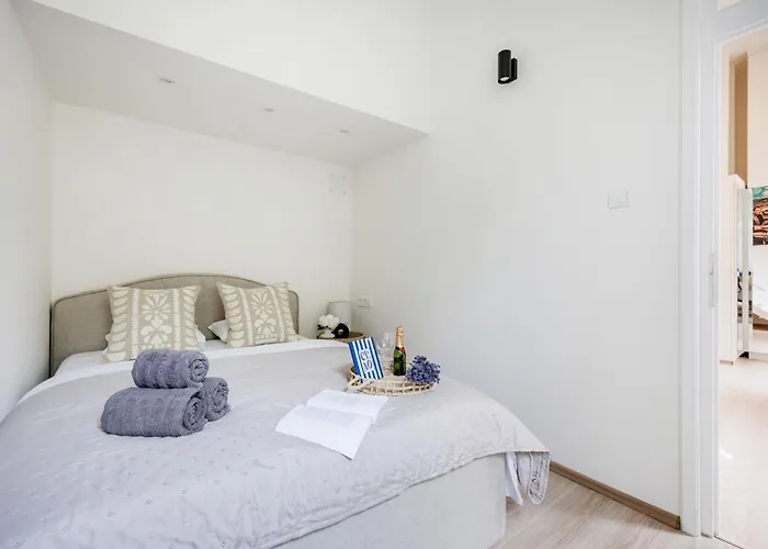 Chic 3br Heart Of District 7- Gem Apartmán Budapešť