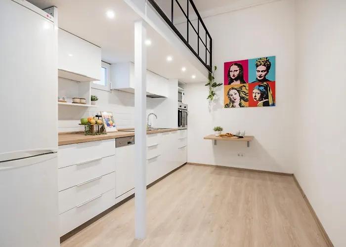 Chic 3br Heart Of District 7- Gem Apartmán *